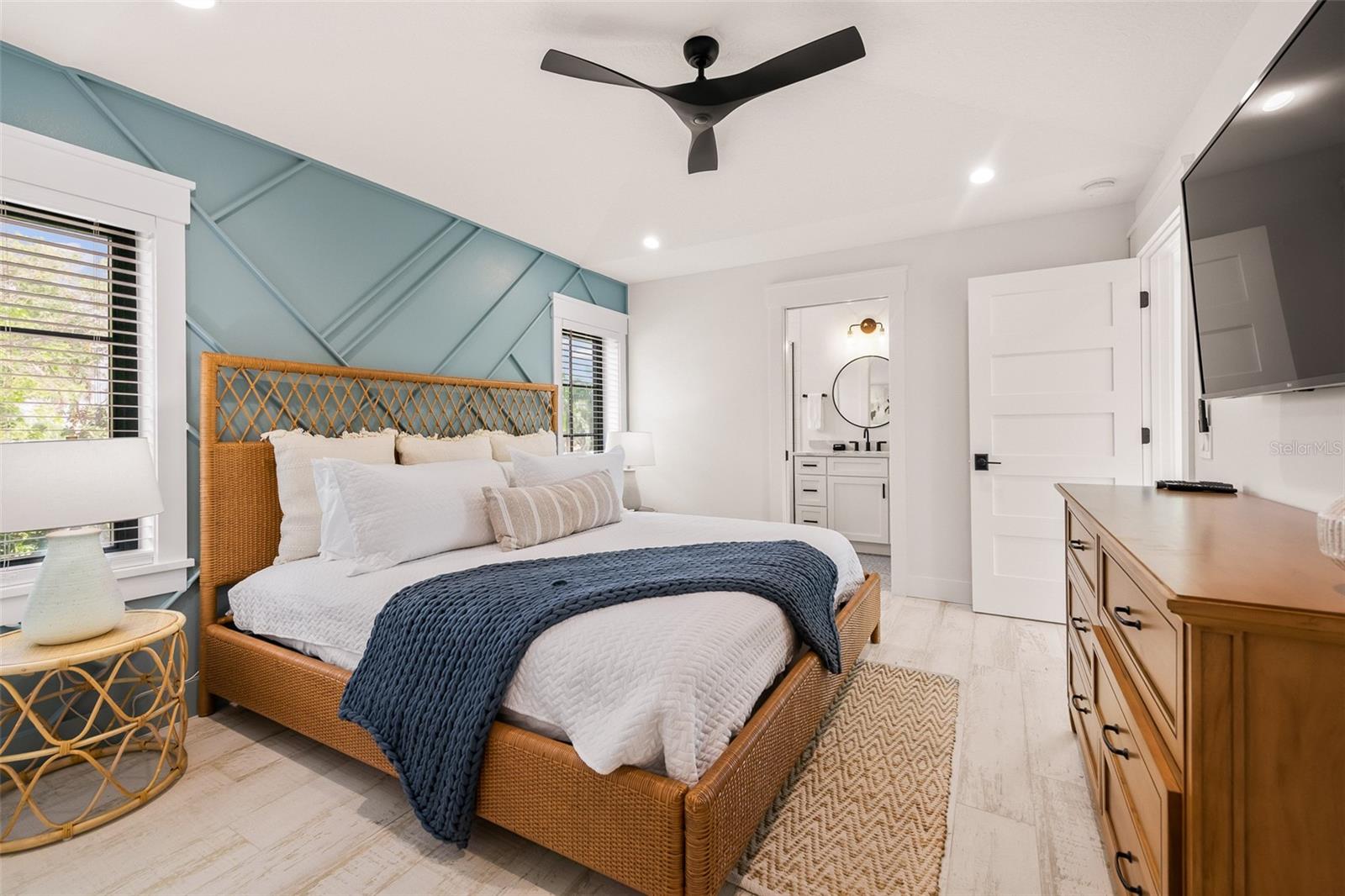 SAINT ARMANDS DIV JOHN RINGLING ESTATES - Residential