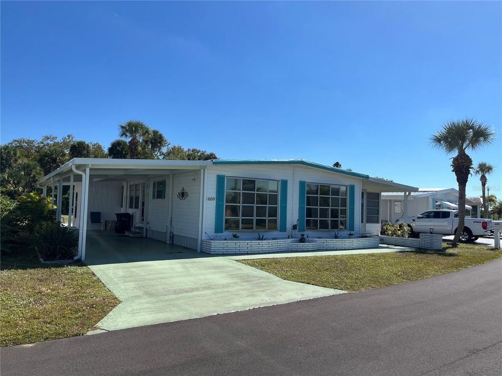 Photo of 609 Cervina Drive, Venice, FL 34285 (MLS # N6144947)