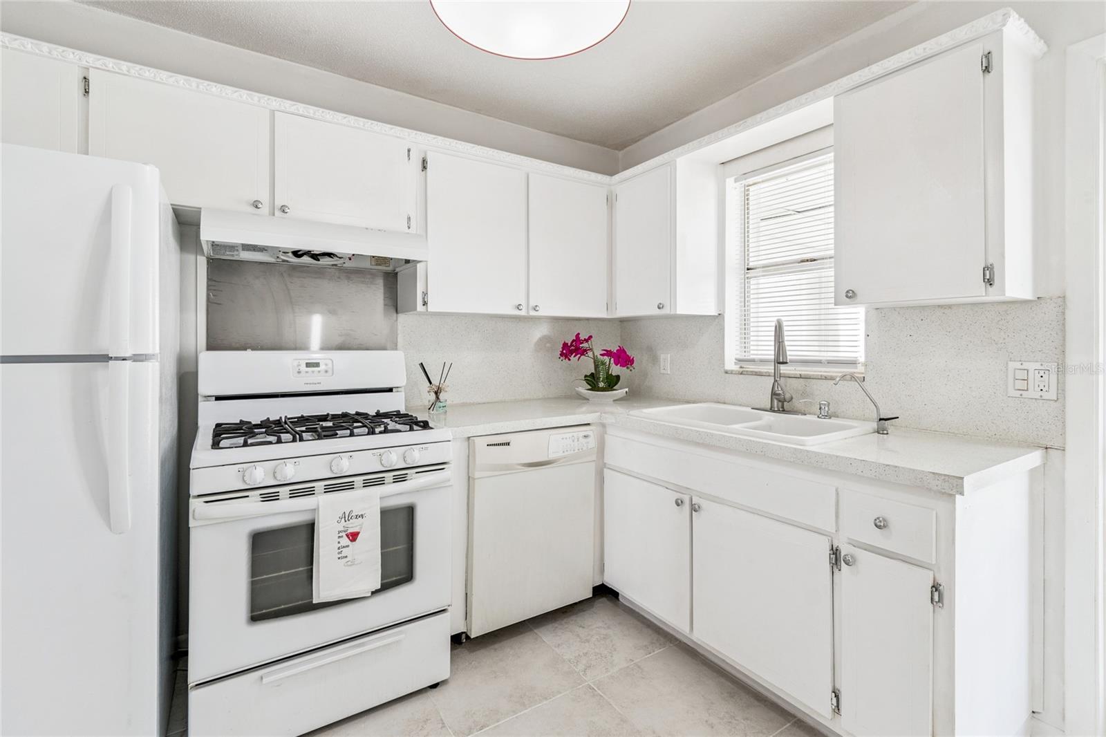 SPRINGWOOD VILLAS - Residential