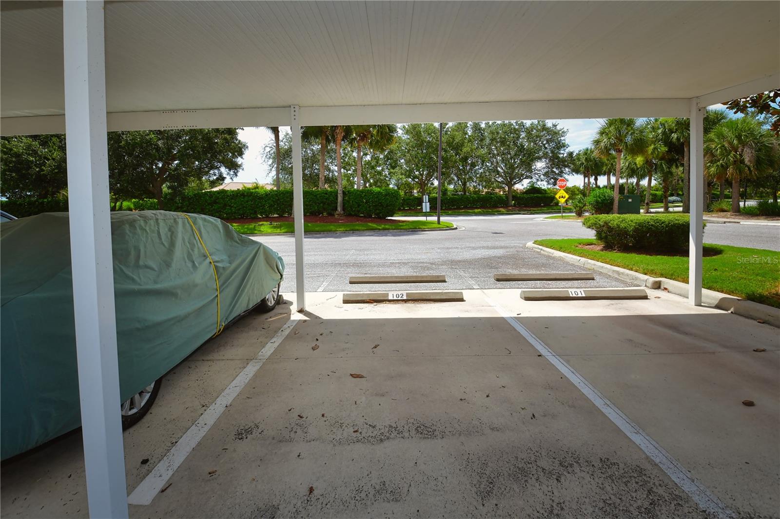 GRAND ESTUARY IV AT RIVER STRAND - Residential Lease