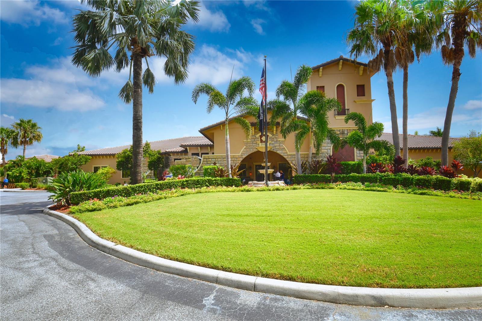 GRAND ESTUARY IV AT RIVER STRAND - Residential Lease