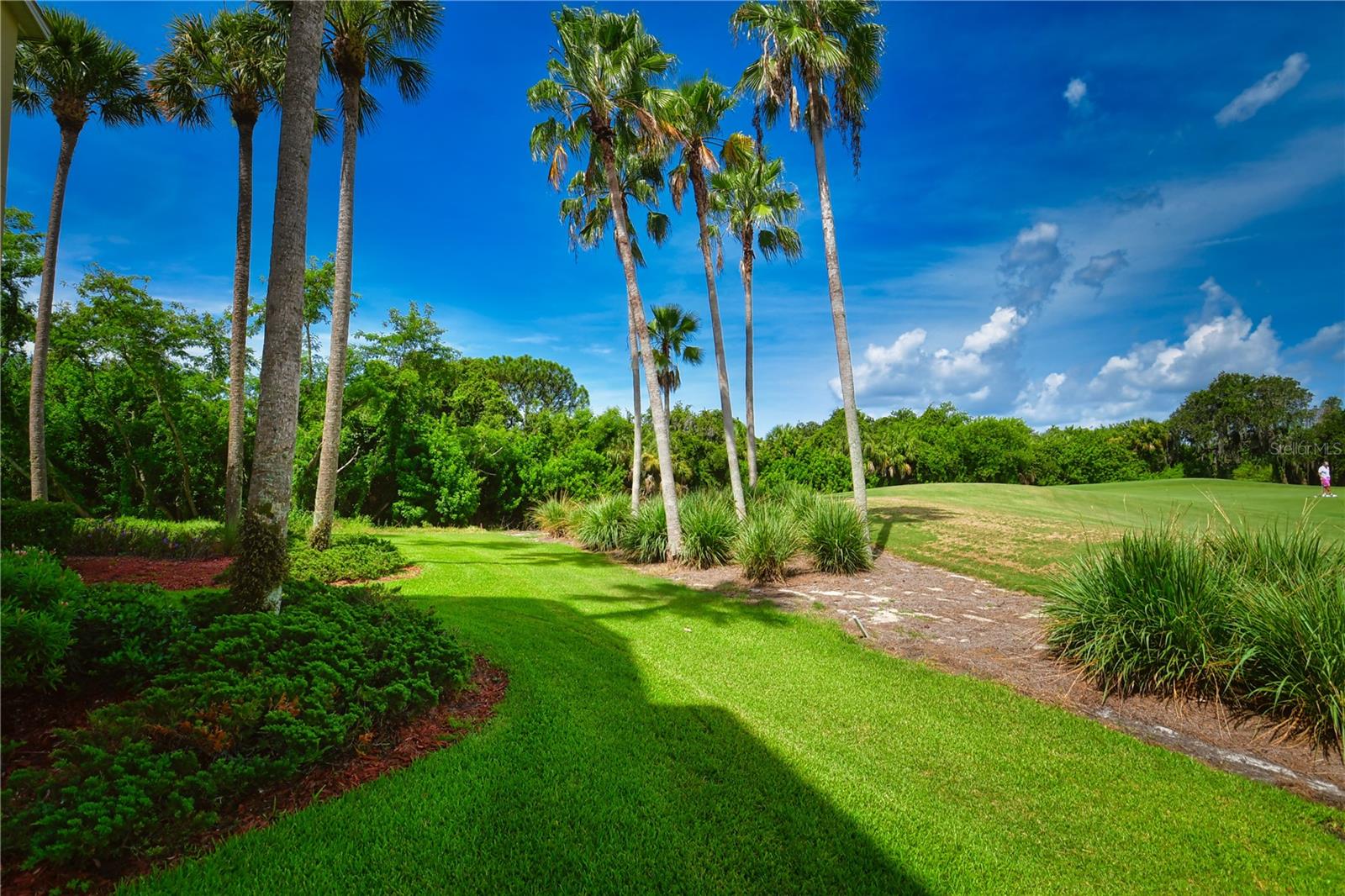 GRAND ESTUARY IV AT RIVER STRAND - Residential Lease