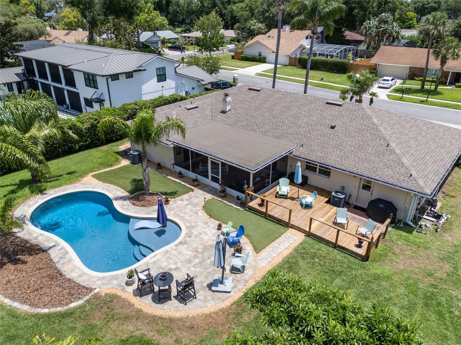 986 STONEWOOD LANE