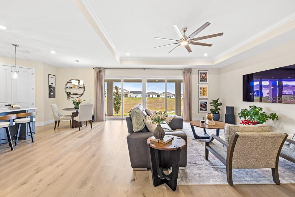 FOOTHILLS PRESERVE - Residential