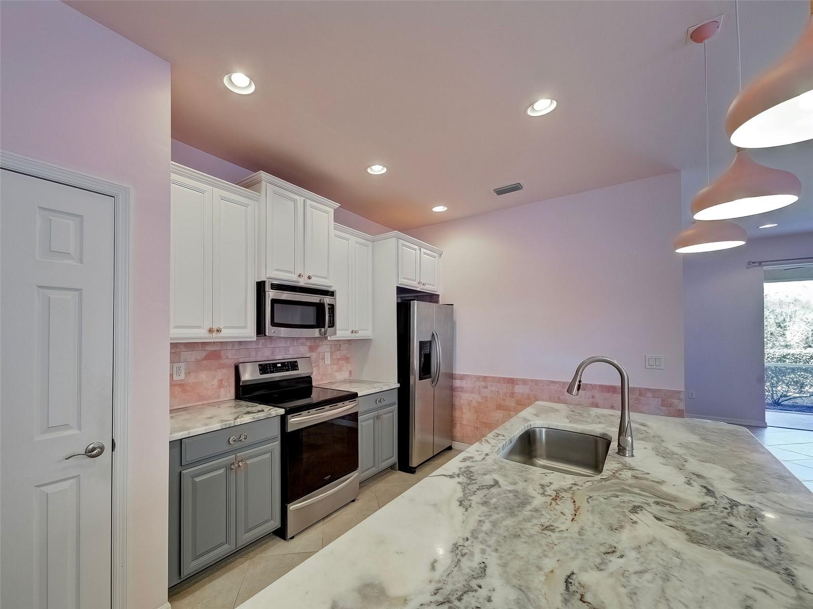 VENTURA VILLAGE - Residential