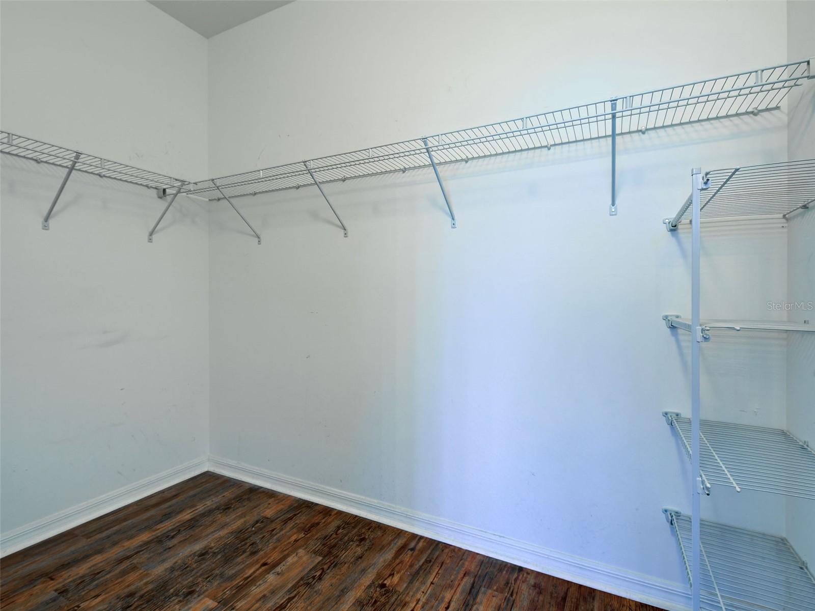 VENTURA VILLAGE - Residential