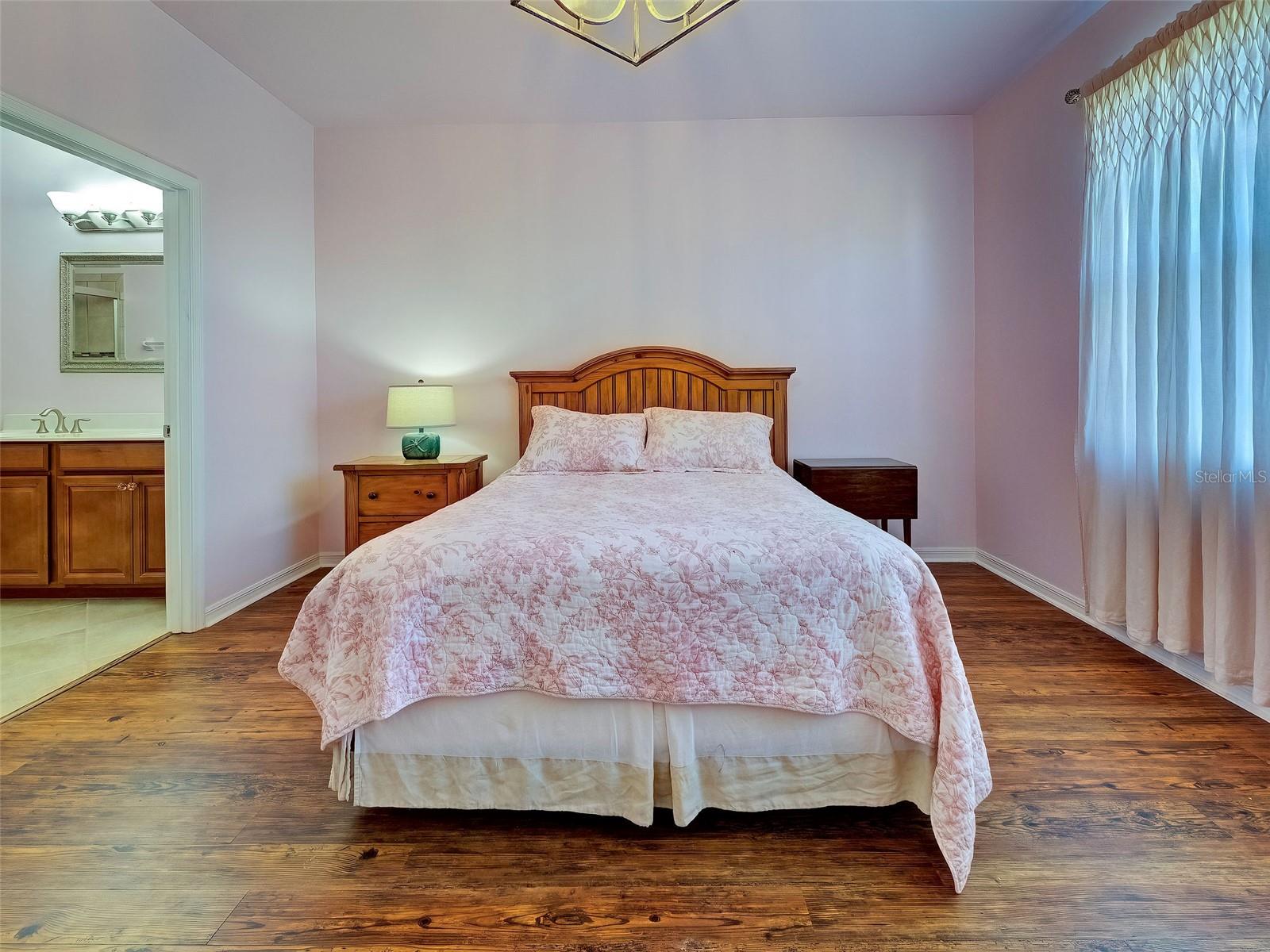 VENTURA VILLAGE - Residential