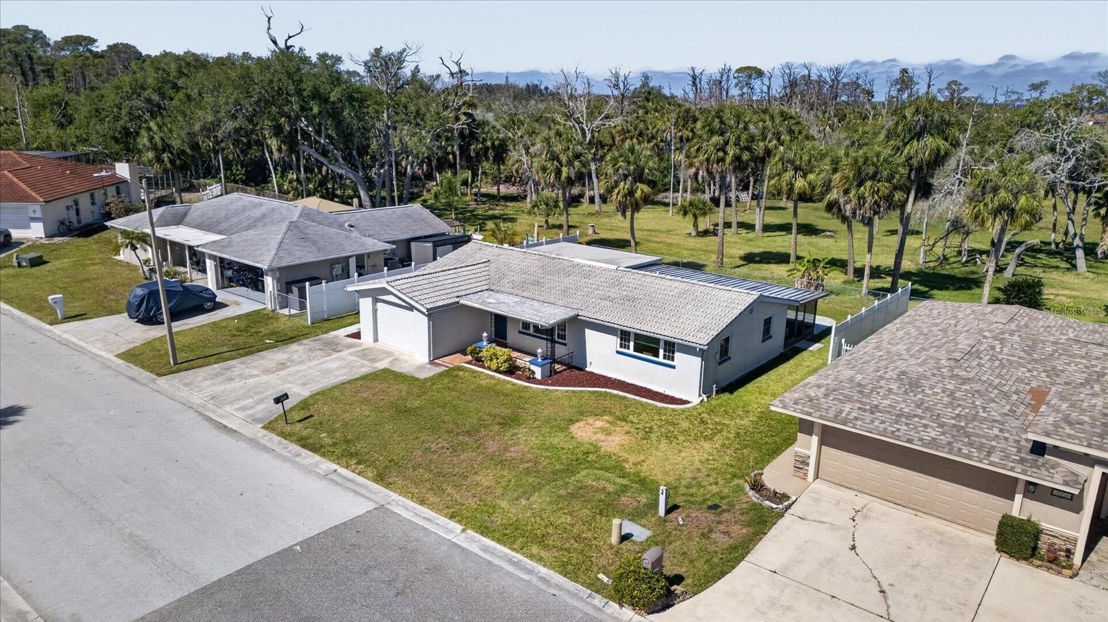 FLOR A MAR - Residential