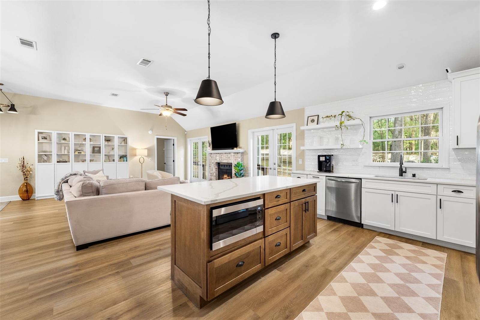 HP/LAURAL PARK 1 - Residential