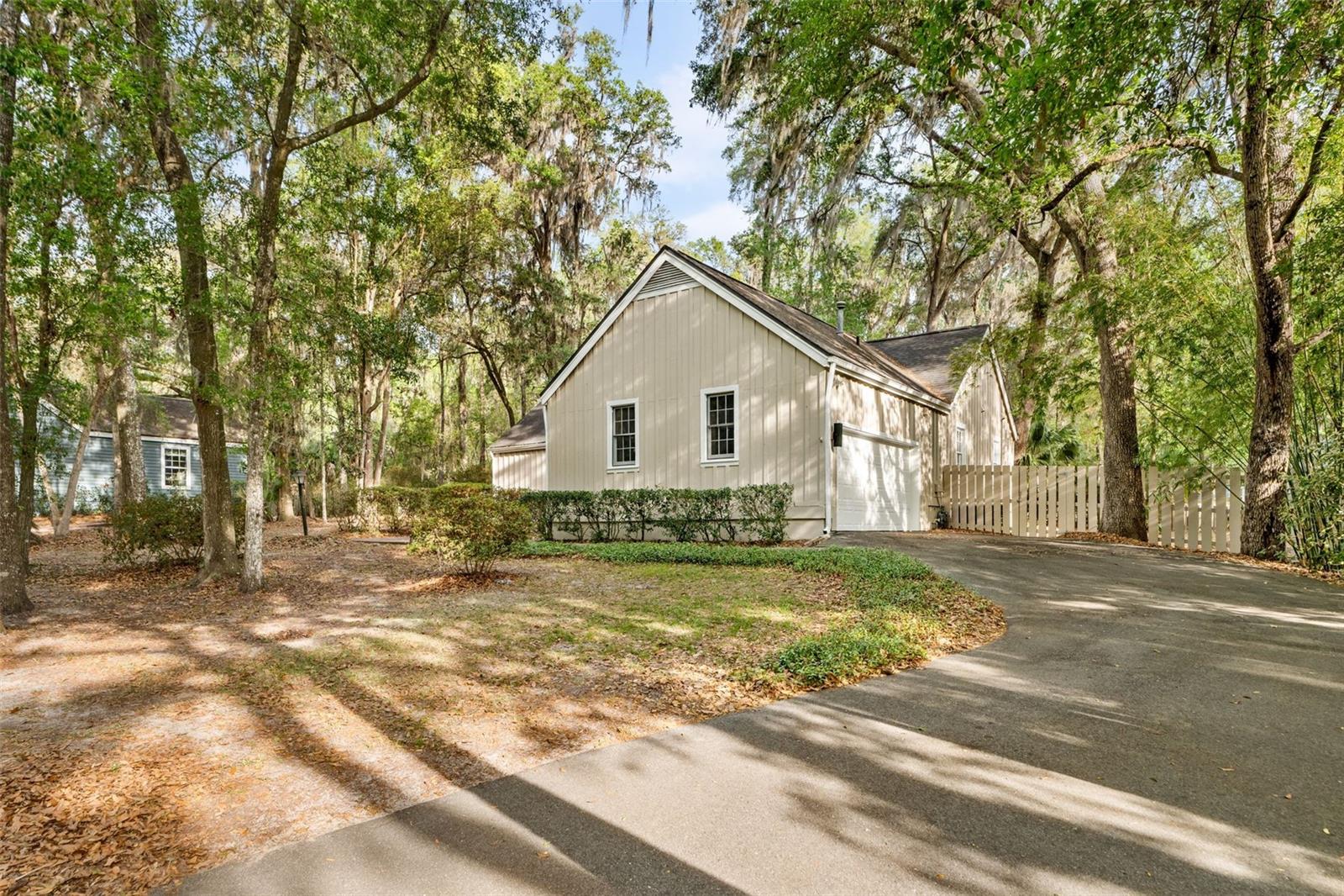 HP/LAURAL PARK 1 - Residential