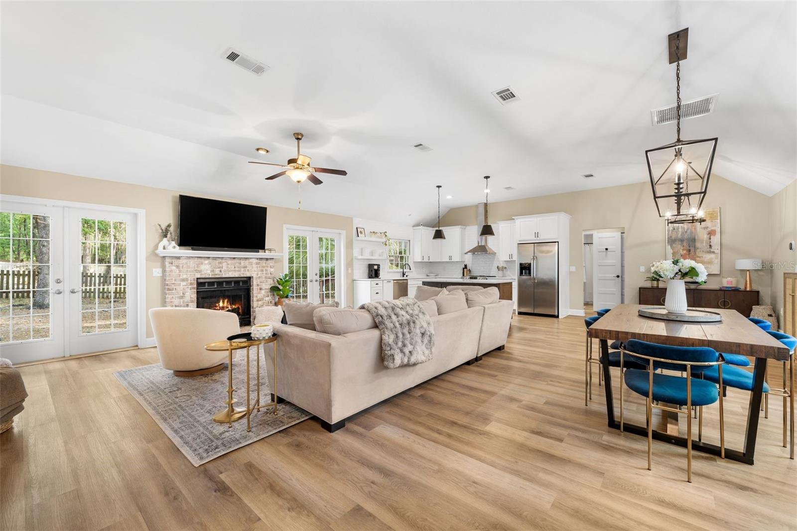 HP/LAURAL PARK 1 - Residential