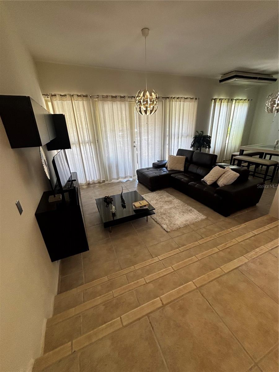 AQUABELLA - Residential