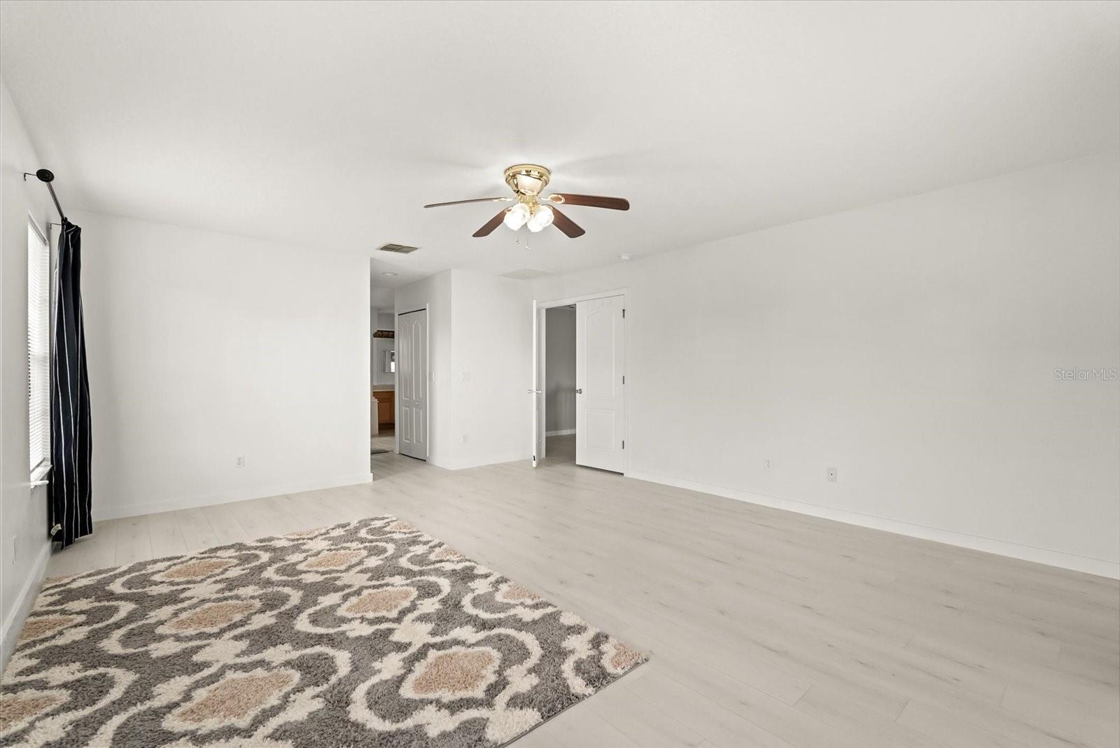 RESERVE AT LAKE MARY - Residential Lease