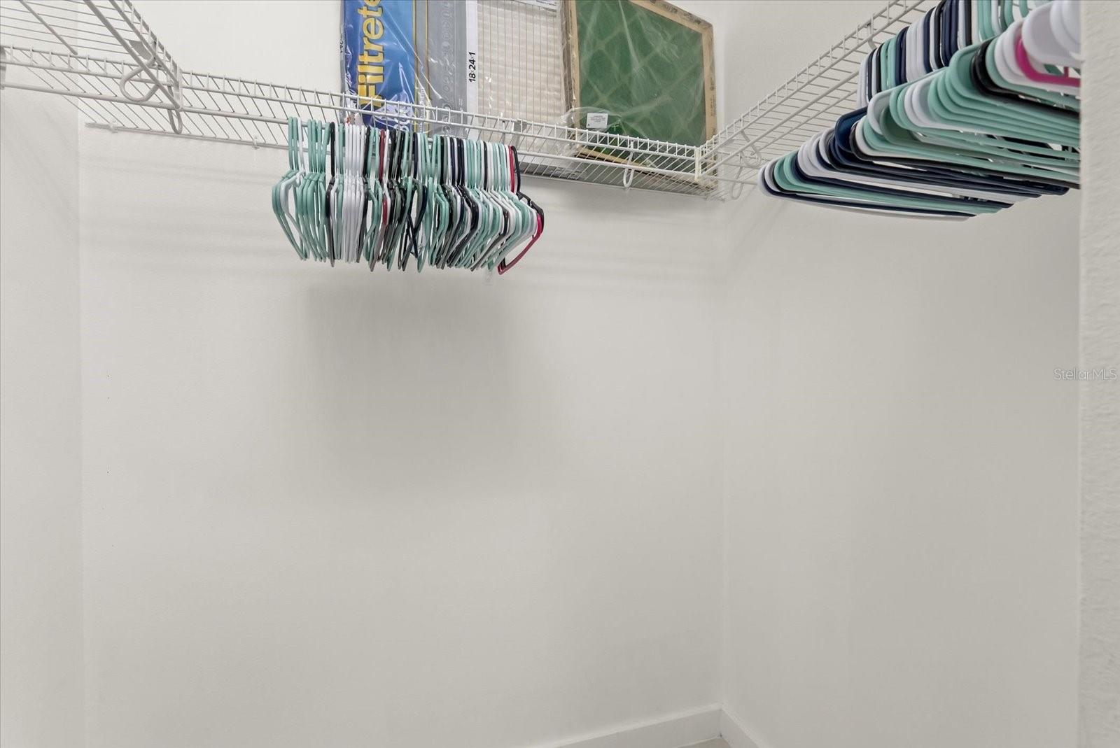 RESERVE AT LAKE MARY - Residential Lease