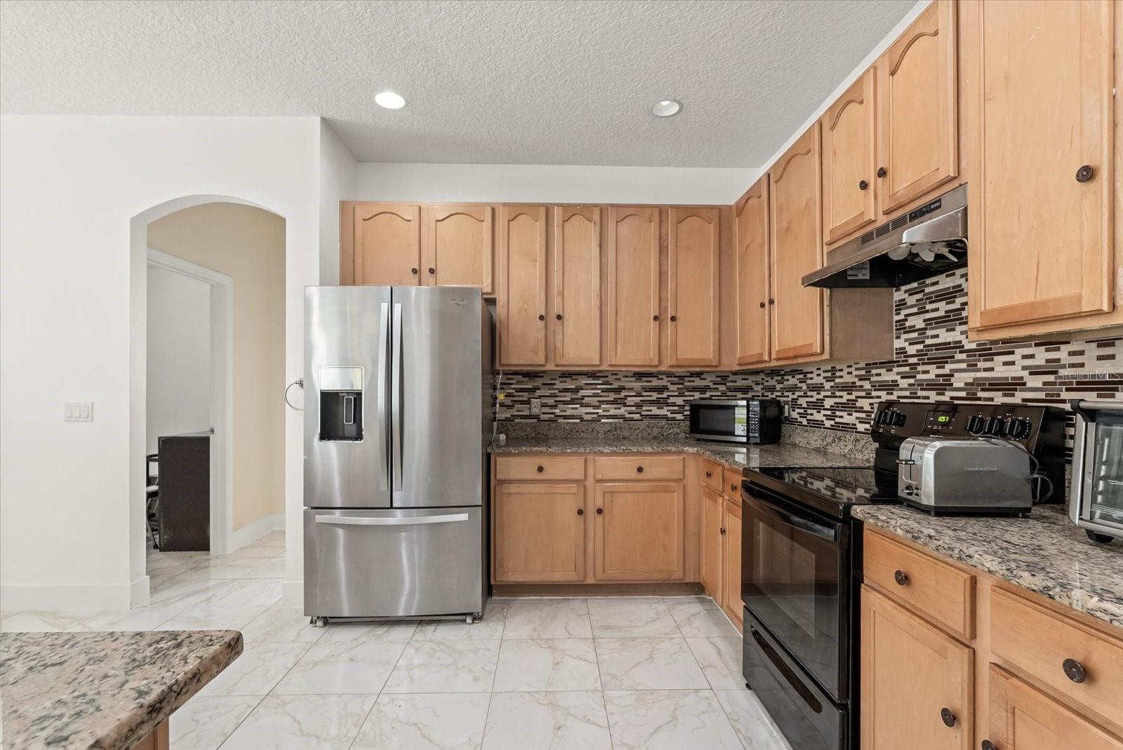 RESERVE AT LAKE MARY - Residential Lease