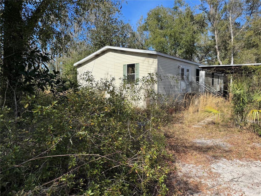Photo of 6704 Ike Smith Road, Plant City, FL 33565 (MLS # TB8467095)