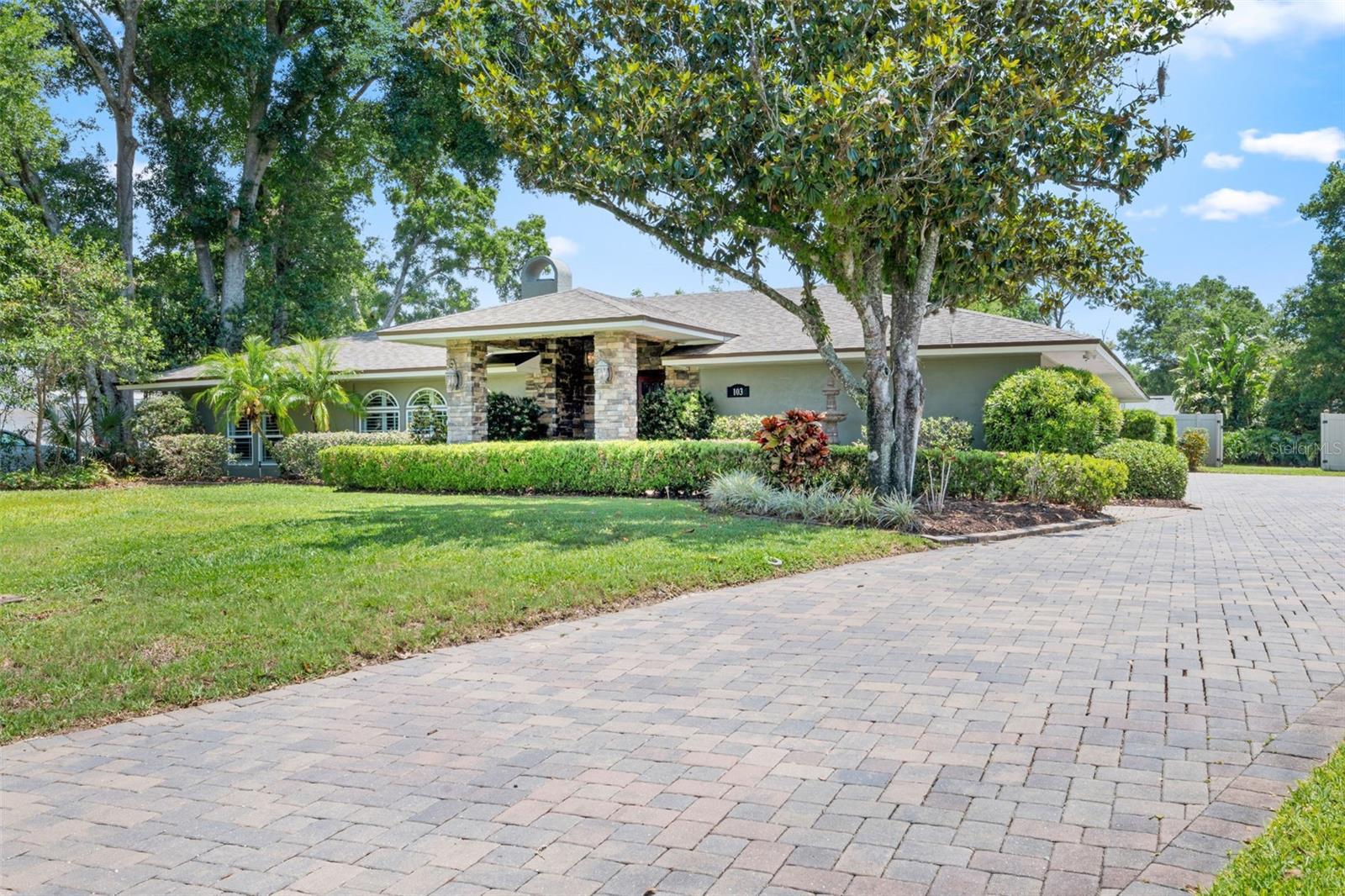 103 GREENLEAF LANE