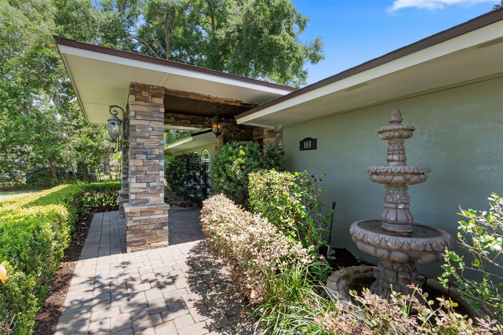 103 GREENLEAF LANE