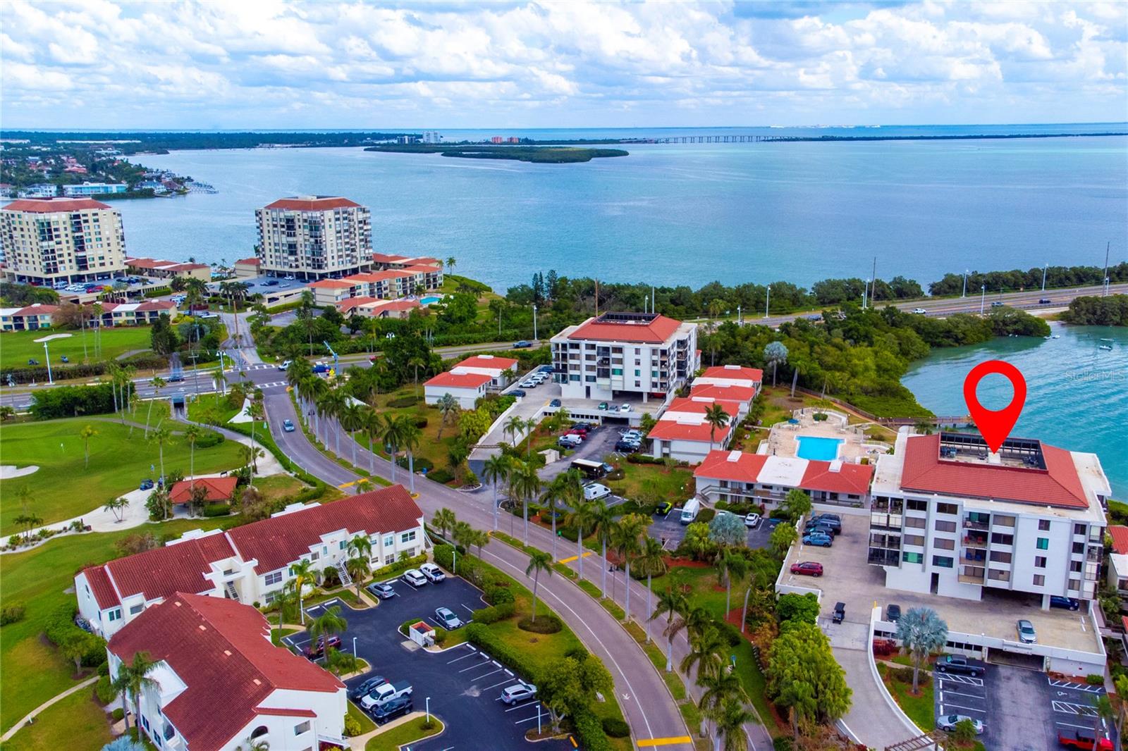 BAHIA DEL MAR I - Residential