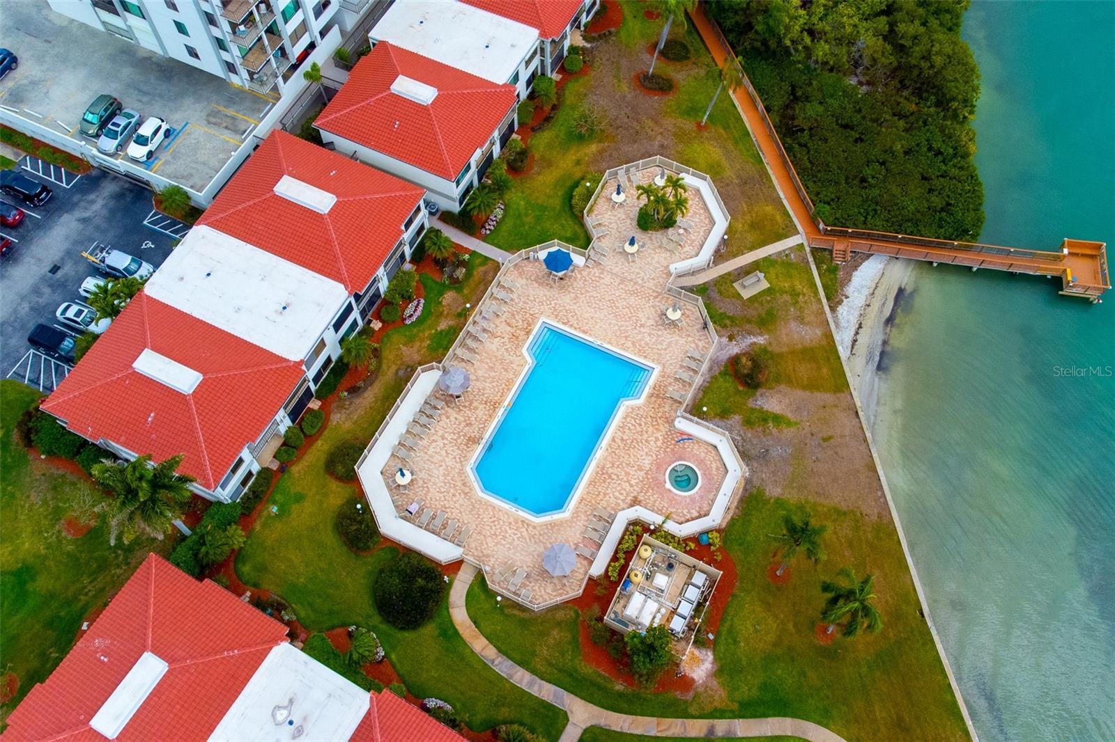 BAHIA DEL MAR I - Residential