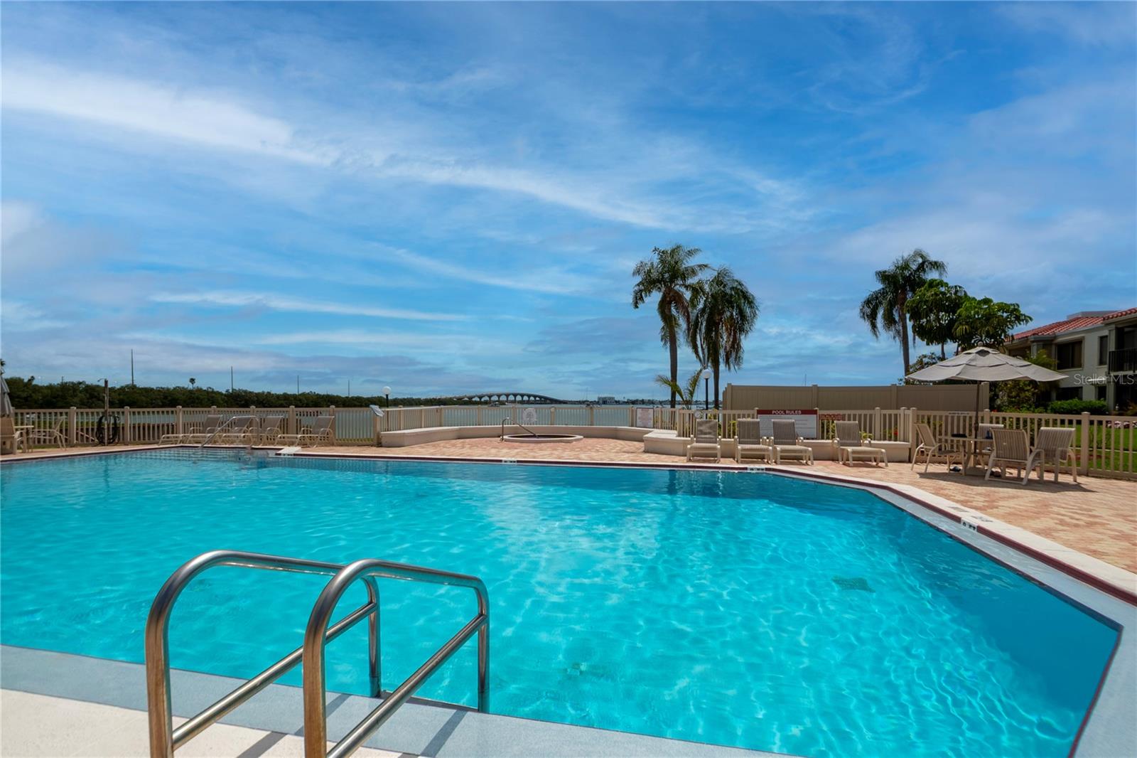 BAHIA DEL MAR I - Residential