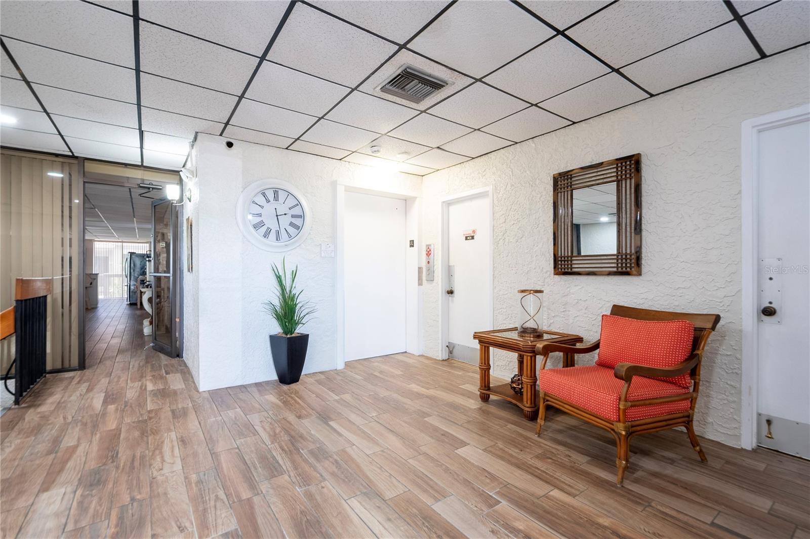 BAHIA DEL MAR I - Residential