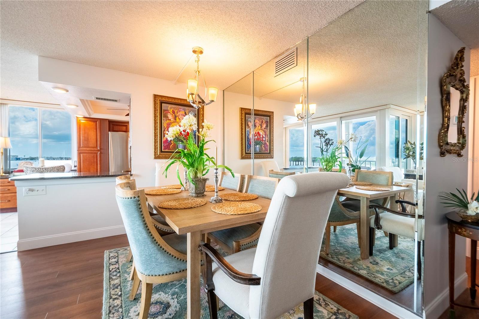 BAHIA DEL MAR I - Residential