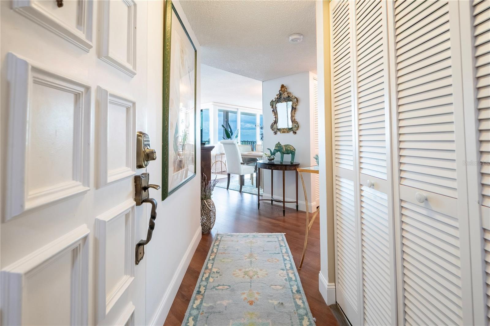 BAHIA DEL MAR I - Residential