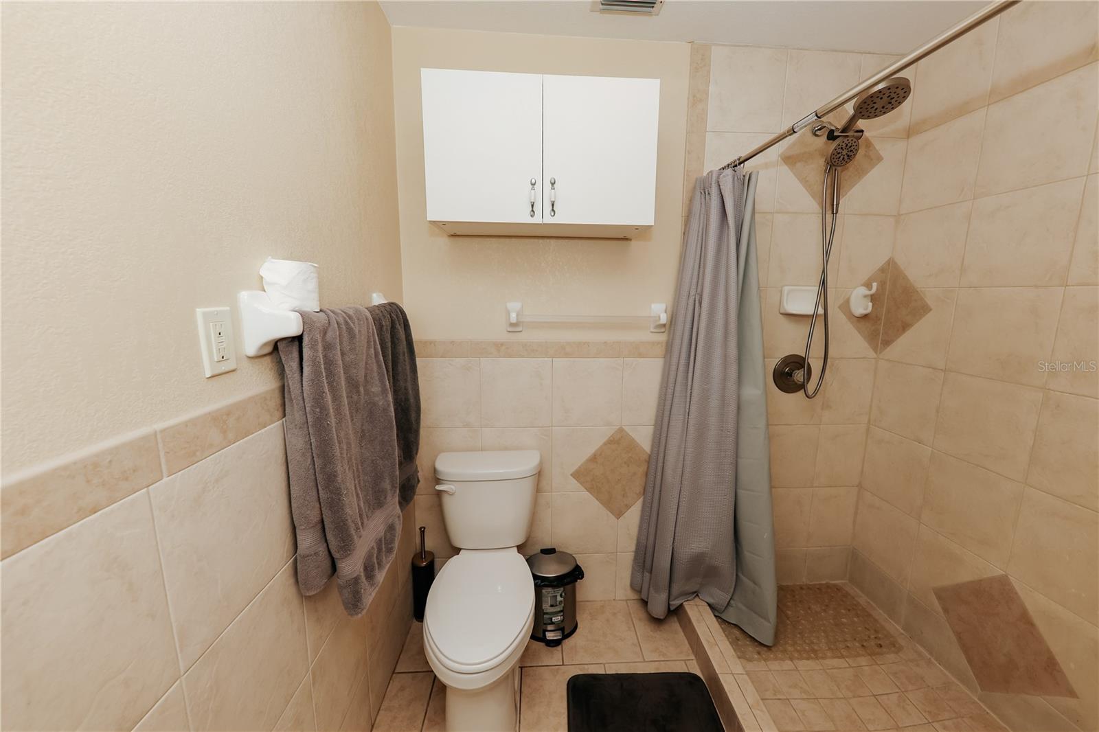 GROVE HAVEN - Residential