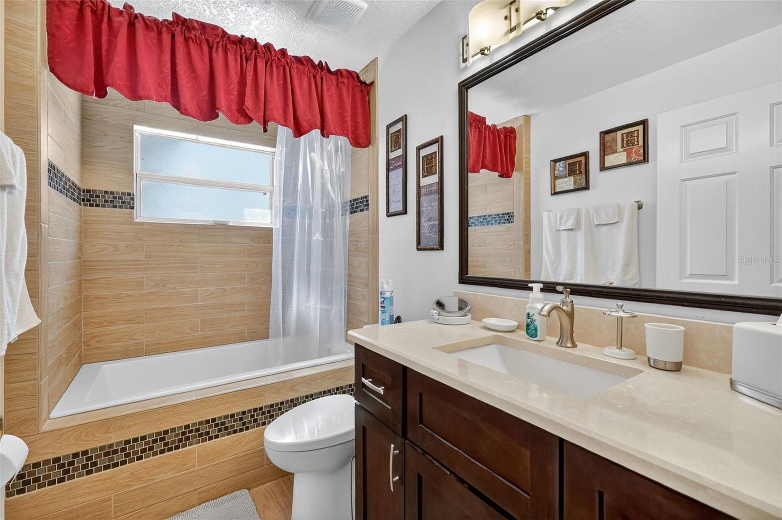 REAGANS RUN - Residential