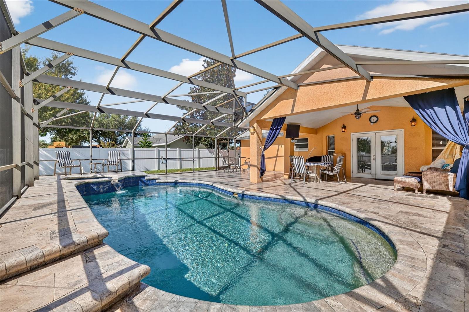 REAGANS RUN - Residential