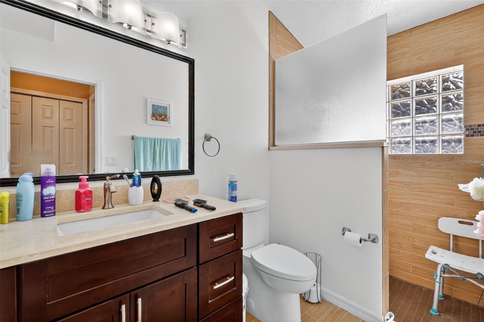 REAGANS RUN - Residential