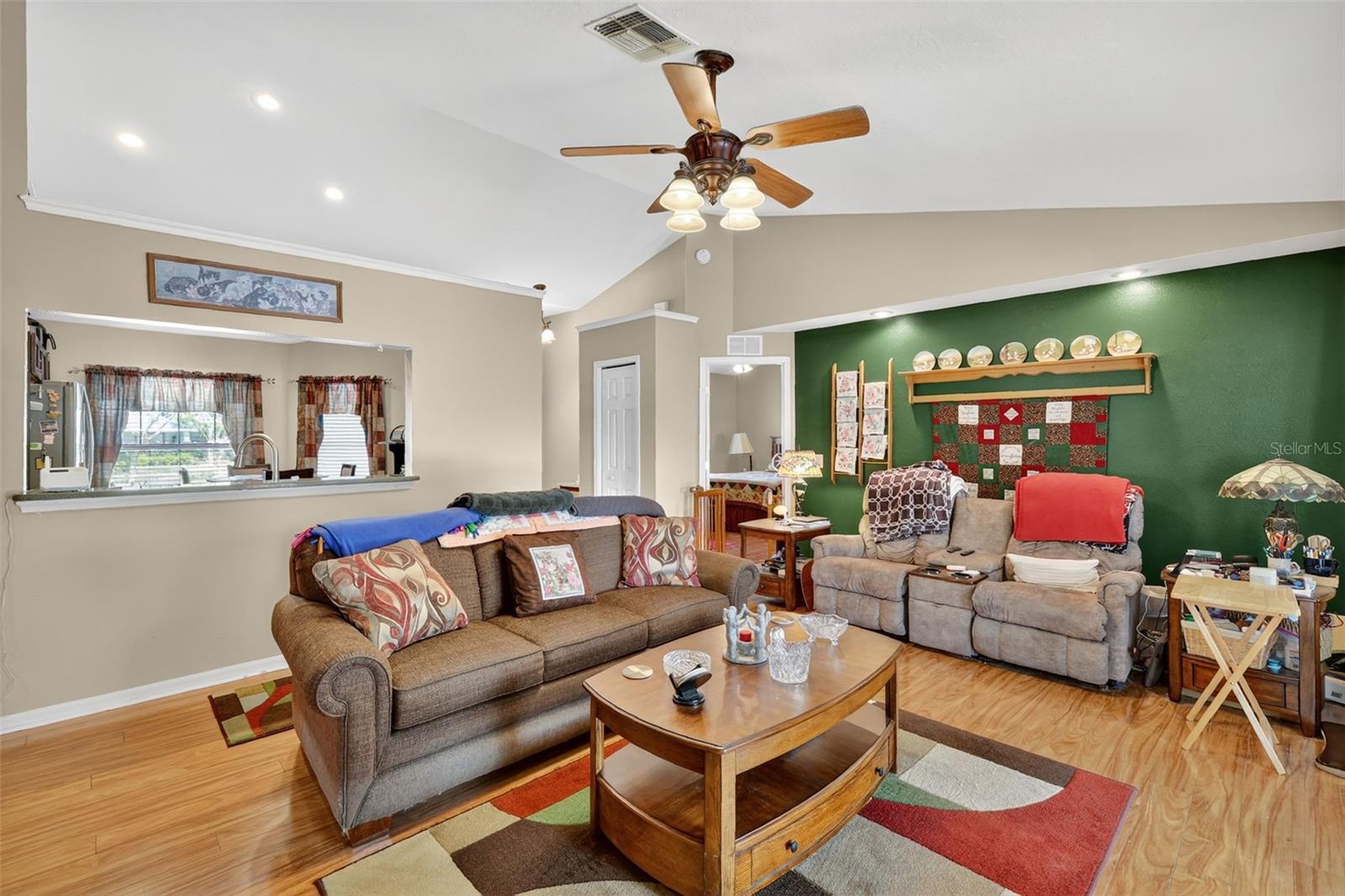 REAGANS RUN - Residential