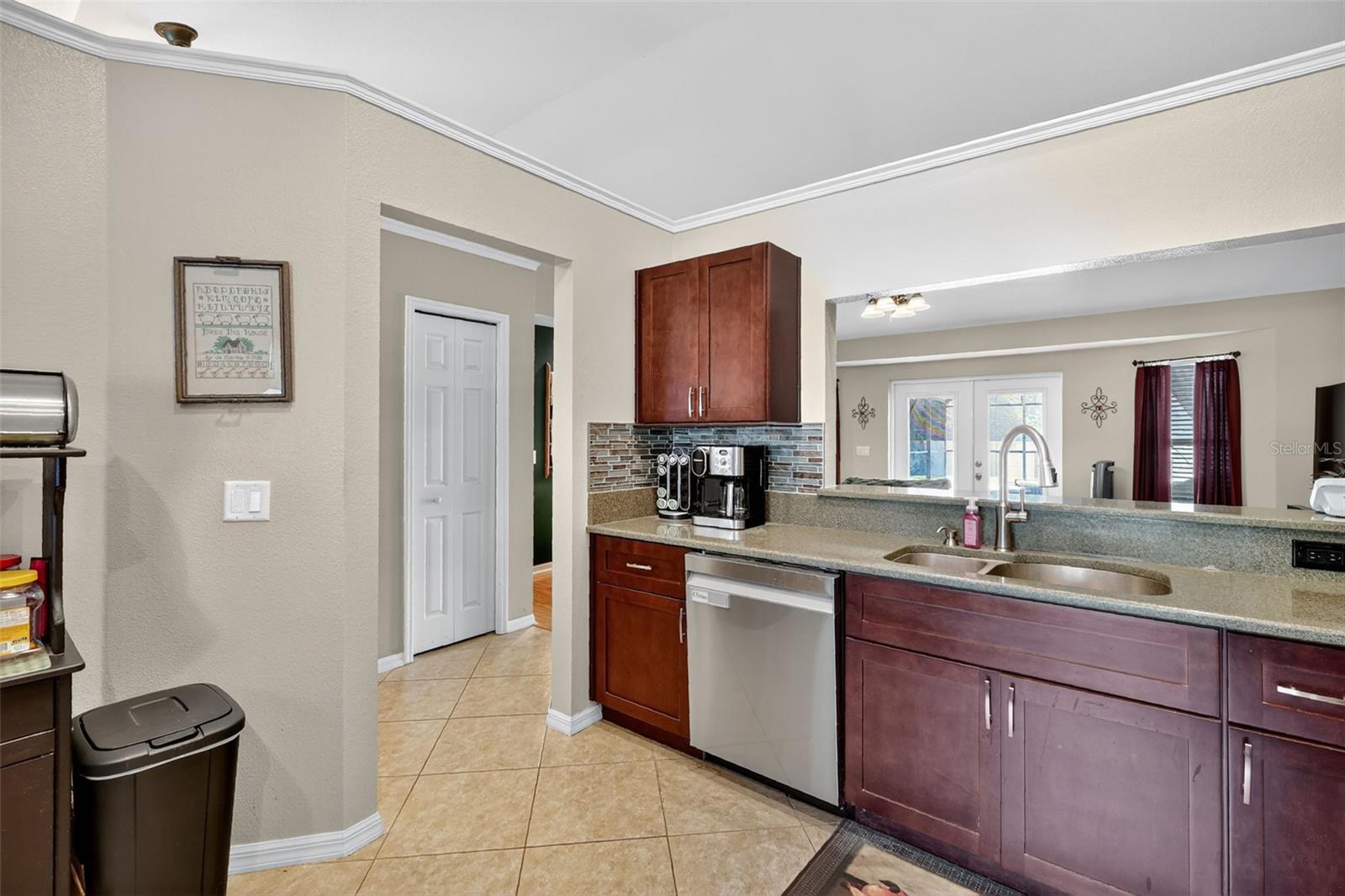 REAGANS RUN - Residential