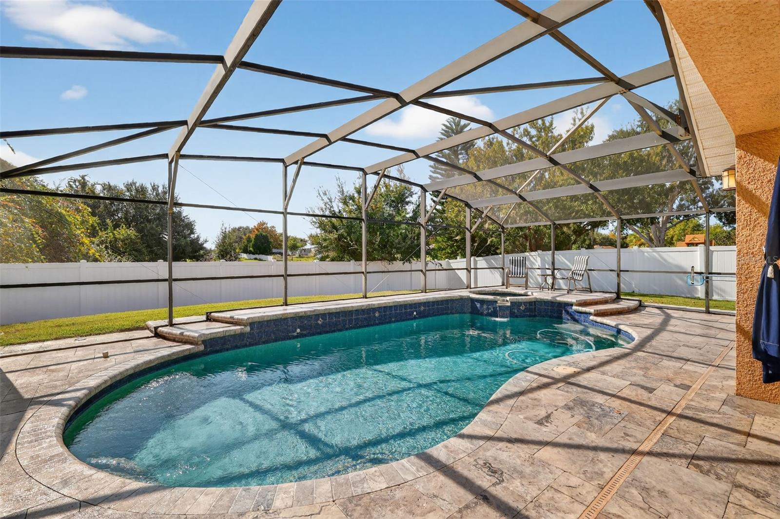 REAGANS RUN - Residential