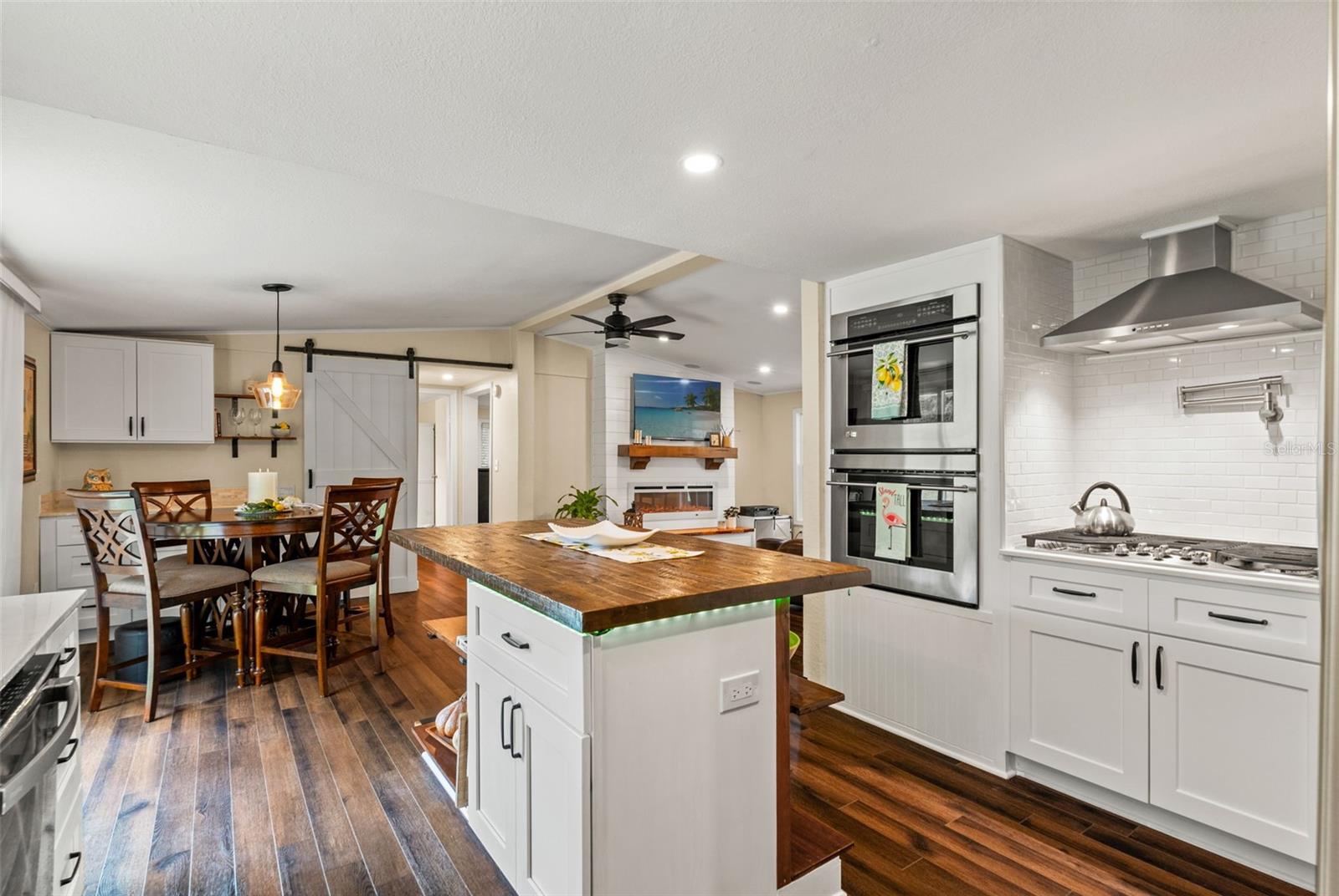 OAK MOUNTAIN ESTATES - Residential