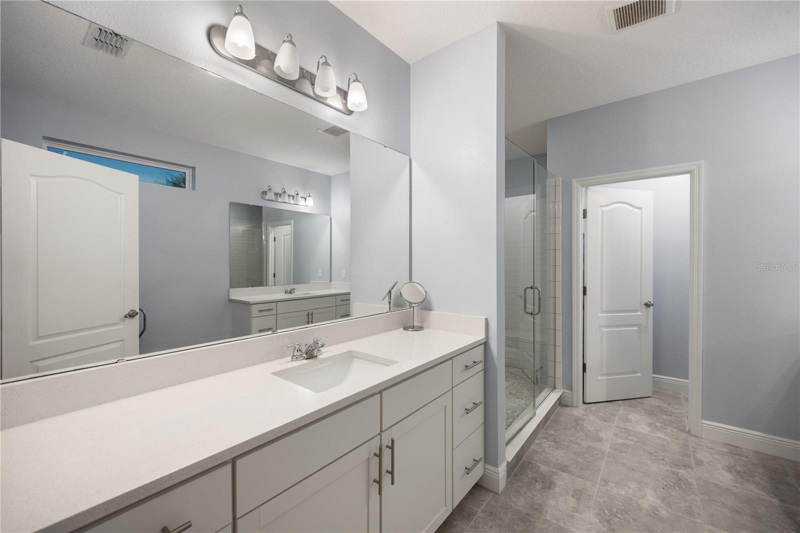 HIGHLANDS/SUMMERLAKE GROVE - Residential