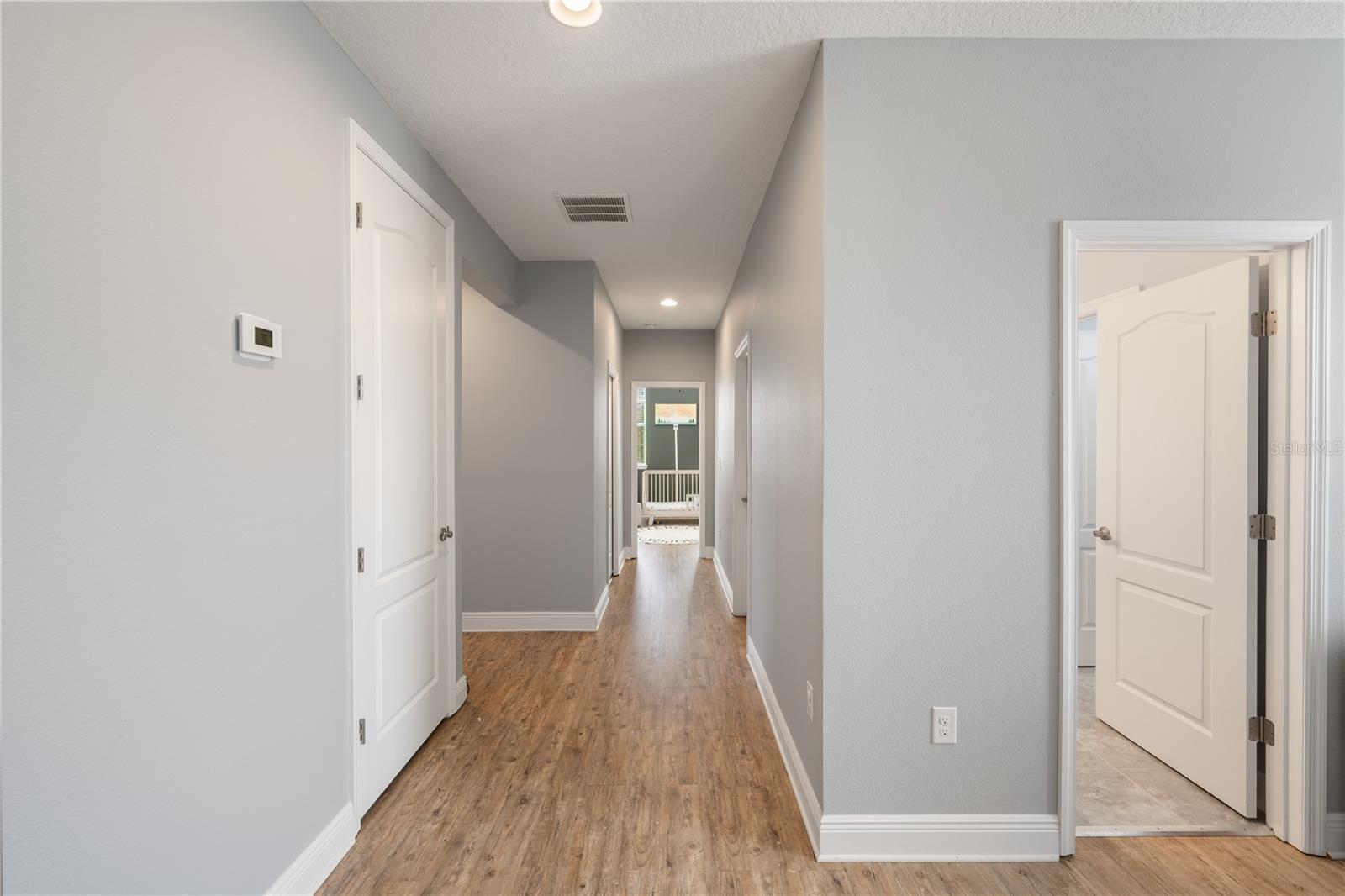 HIGHLANDS/SUMMERLAKE GROVE - Residential