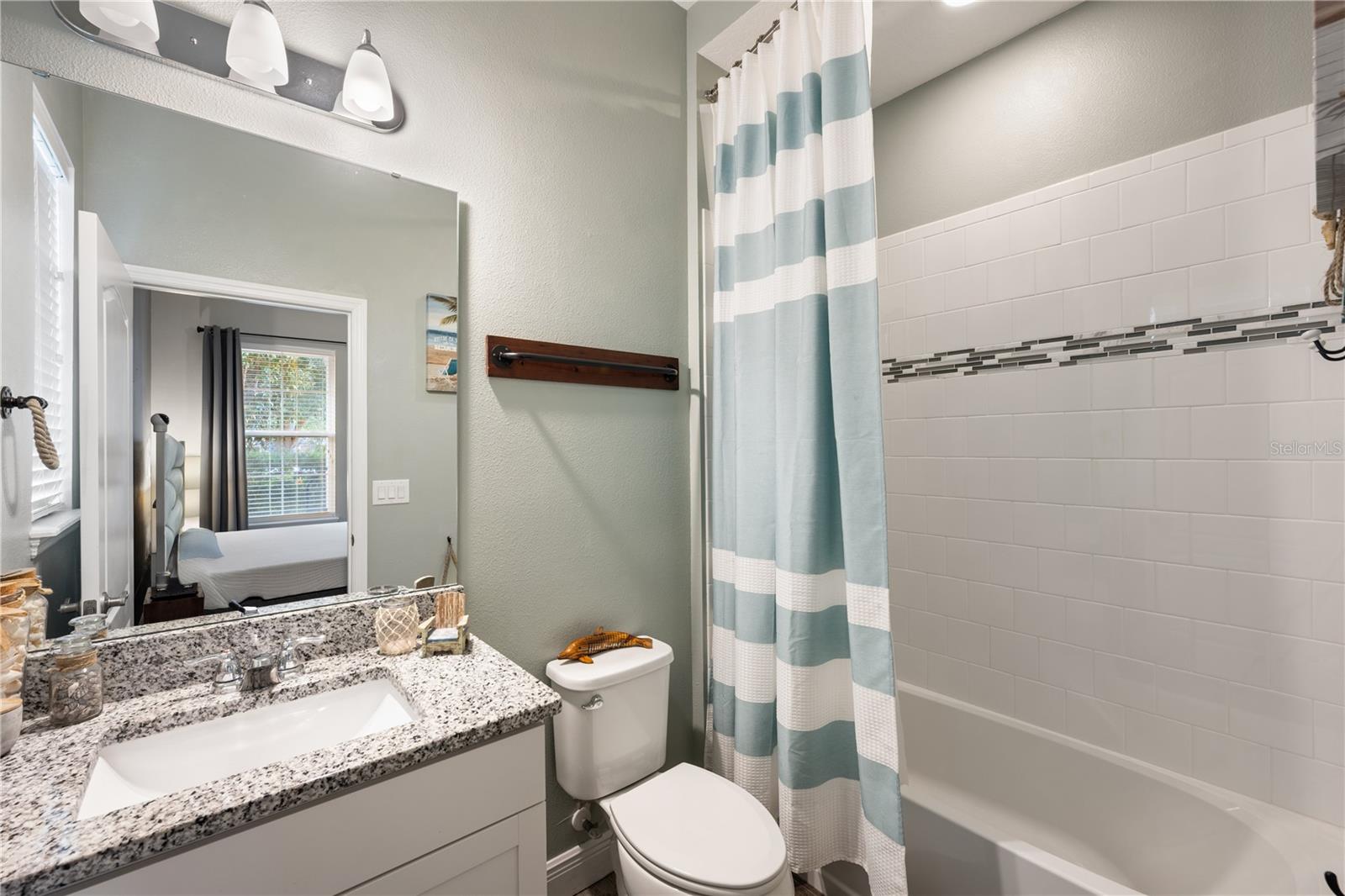 HIGHLANDS/SUMMERLAKE GROVE - Residential