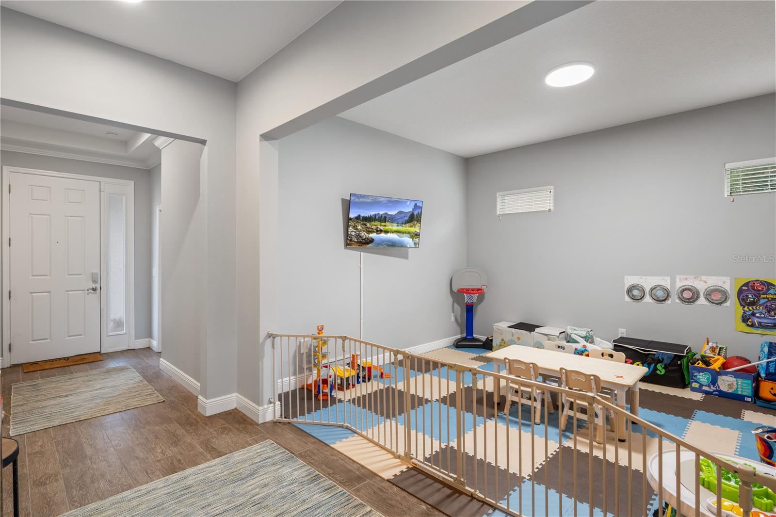 HIGHLANDS/SUMMERLAKE GROVE - Residential