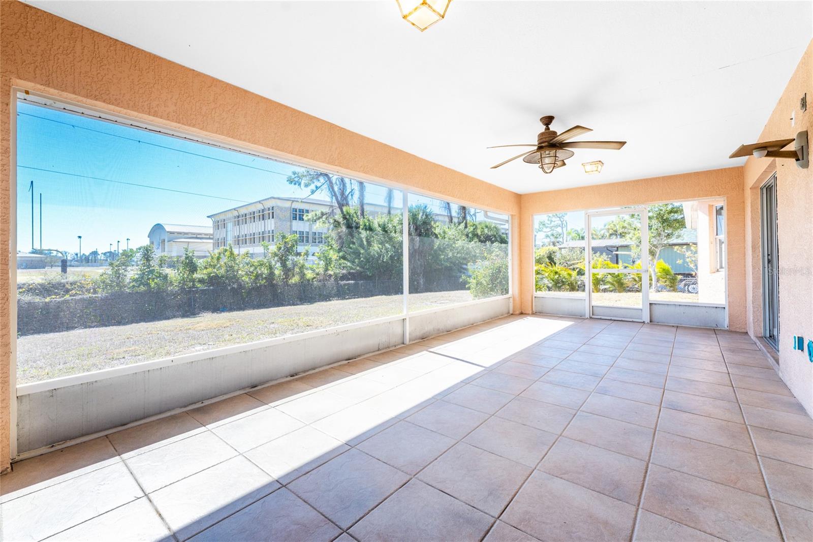 BAY HARBOR ESTATES - Residential