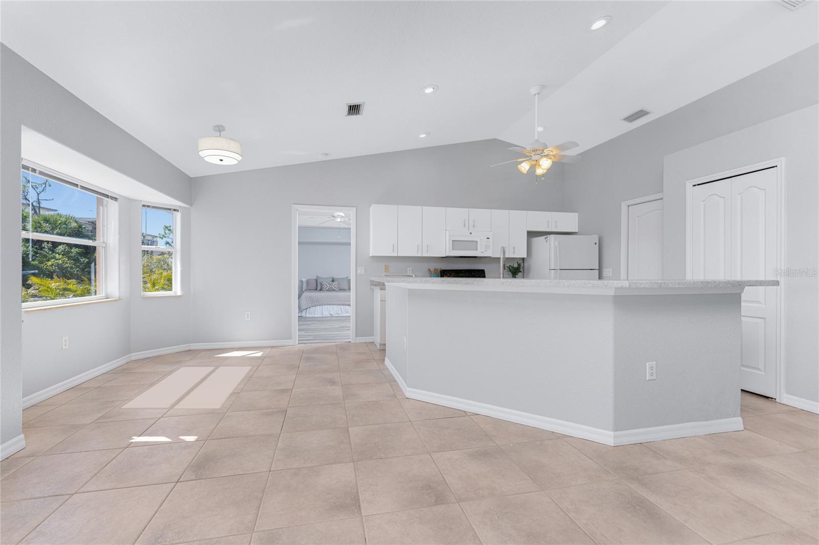 BAY HARBOR ESTATES - Residential