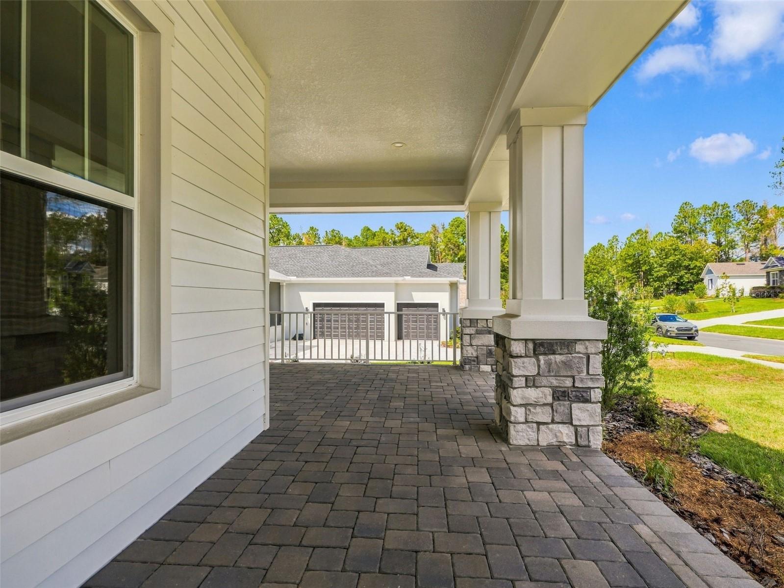 4538 MAJESTIC HILLS LOOP