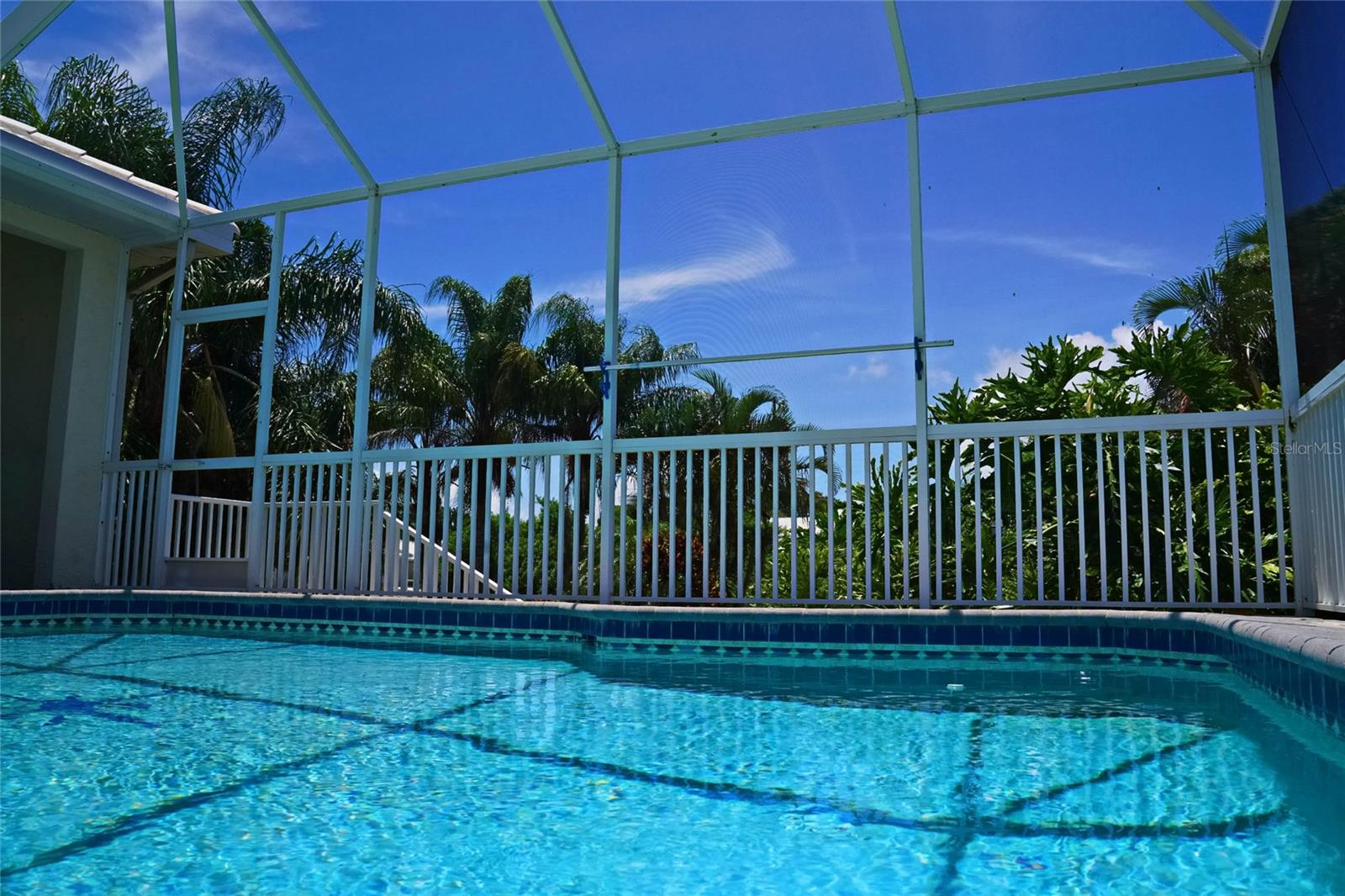 CAPE HAZE WINDWARD - Residential