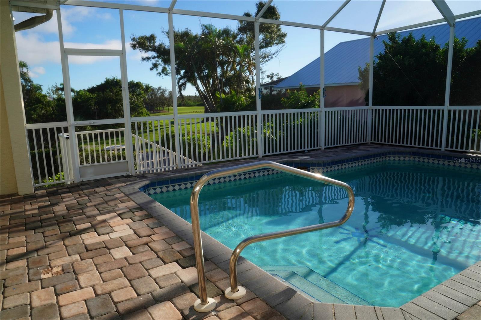 CAPE HAZE WINDWARD - Residential