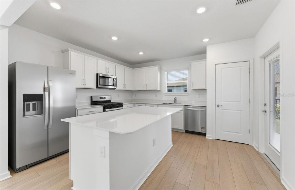 Photo of 14716 Sunlit Circle, Parrish, FL 34219 (MLS # TB8422385)