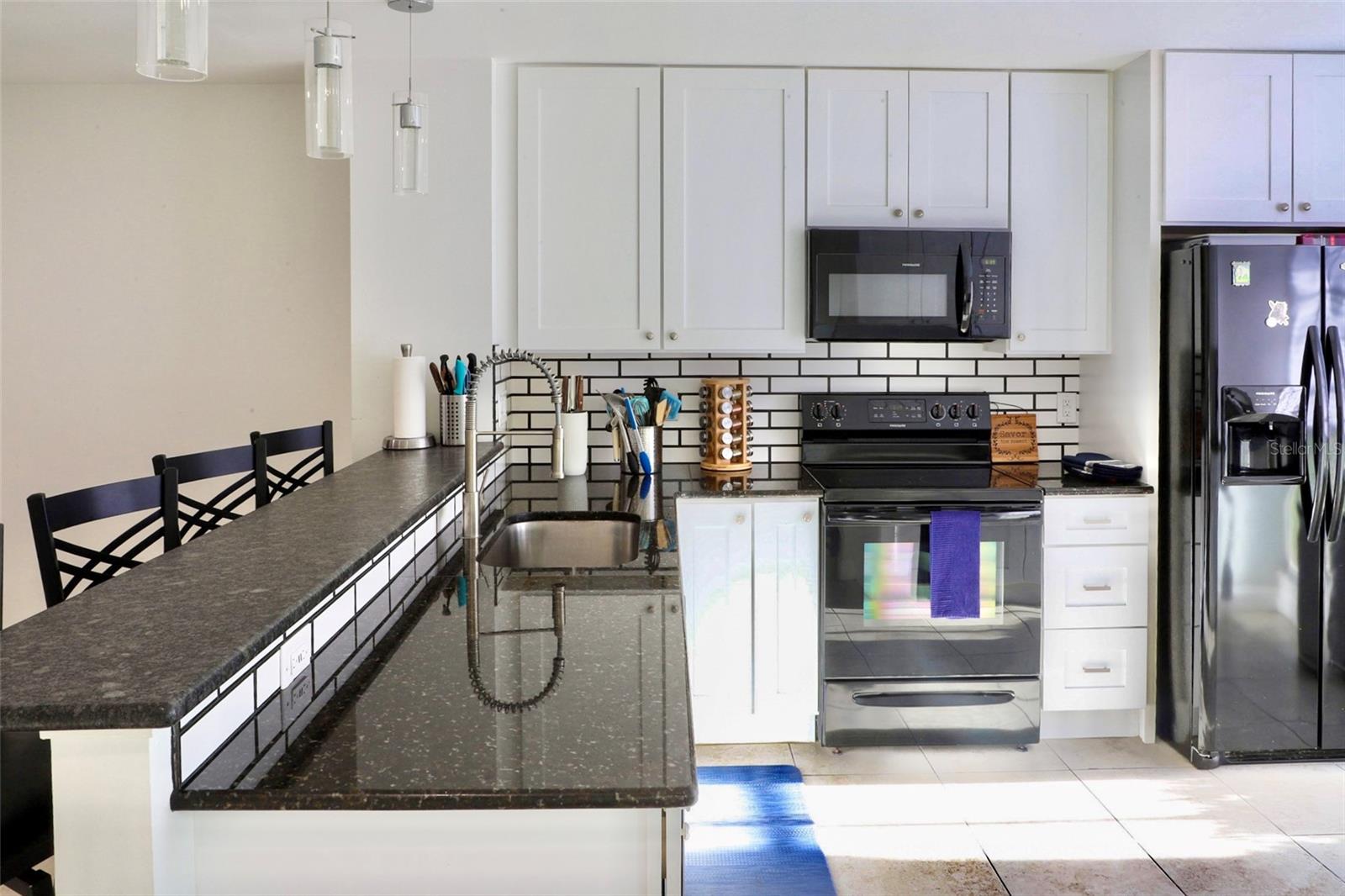 1848 MILL RUN CIRCLE