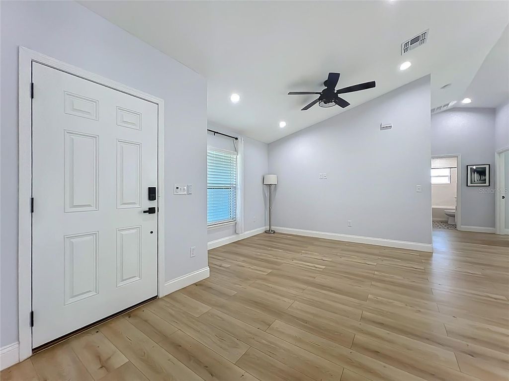 Photo of 6722 SW 152nd Lane Road, Ocala, FL 34473 (MLS # O6355456)