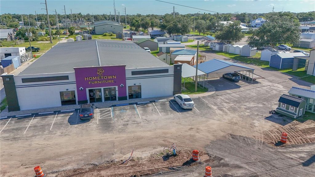 Photo of 14 W Hickory Street, Arcadia, FL 34266 (MLS # C7516050)