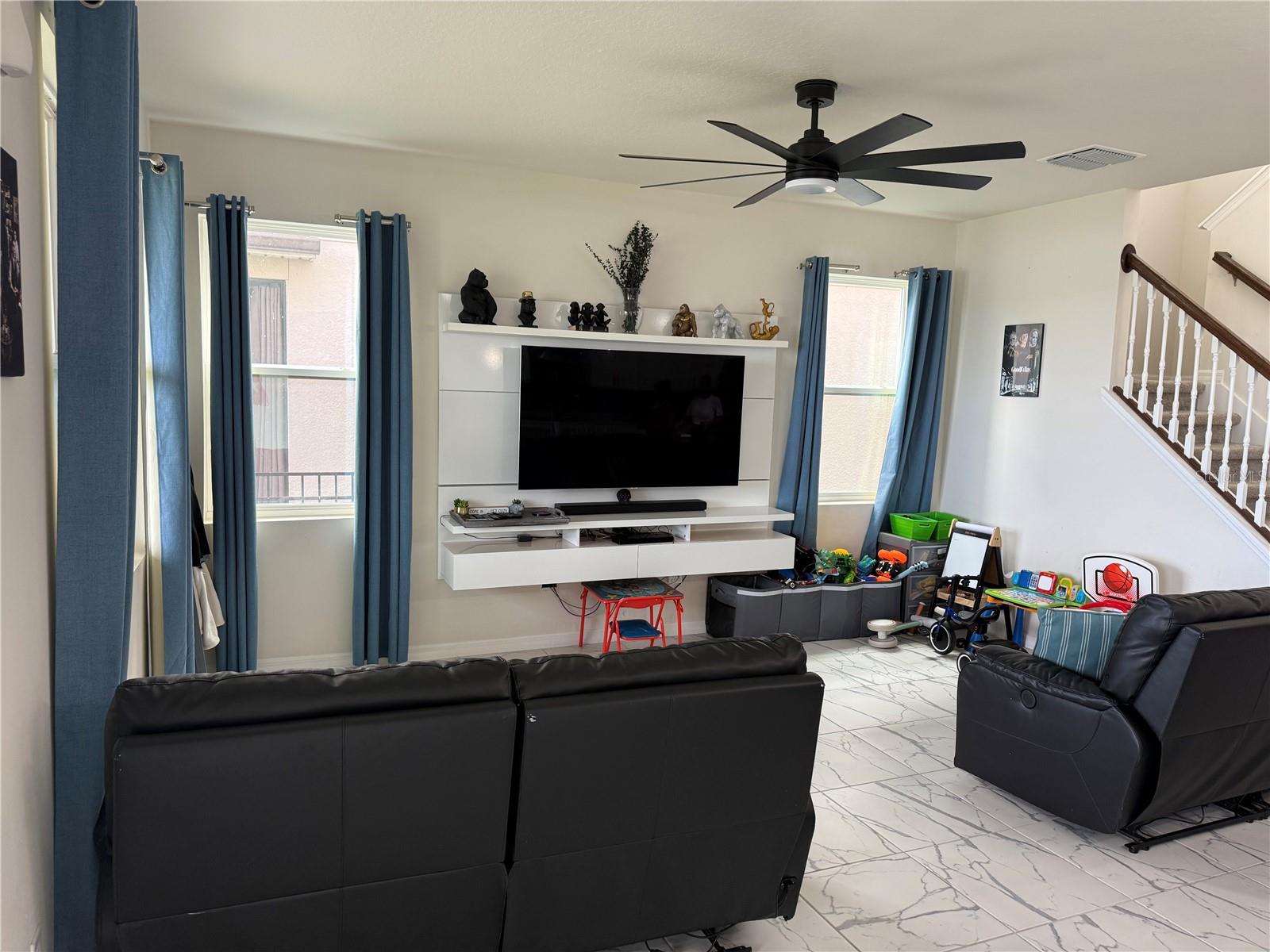TOHOQUA PH 1B - Residential Lease